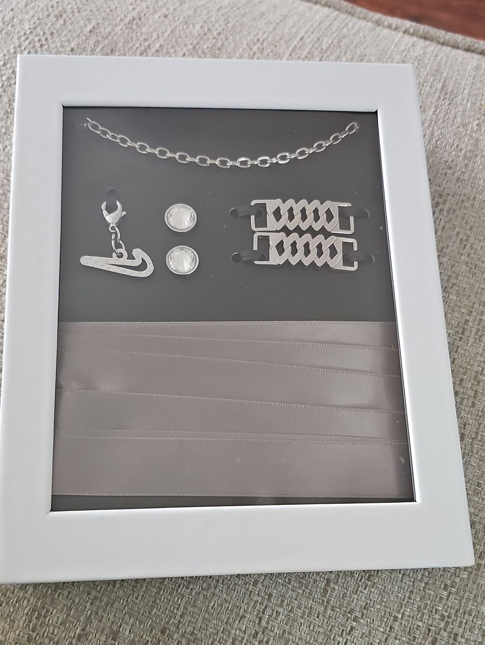 Nike Silver Nike Swoosh Charm & Accessories Set - Gray Backing NIB
